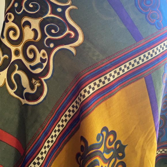 Valentino 55” wool and silk scarf - Picture 7 of 9